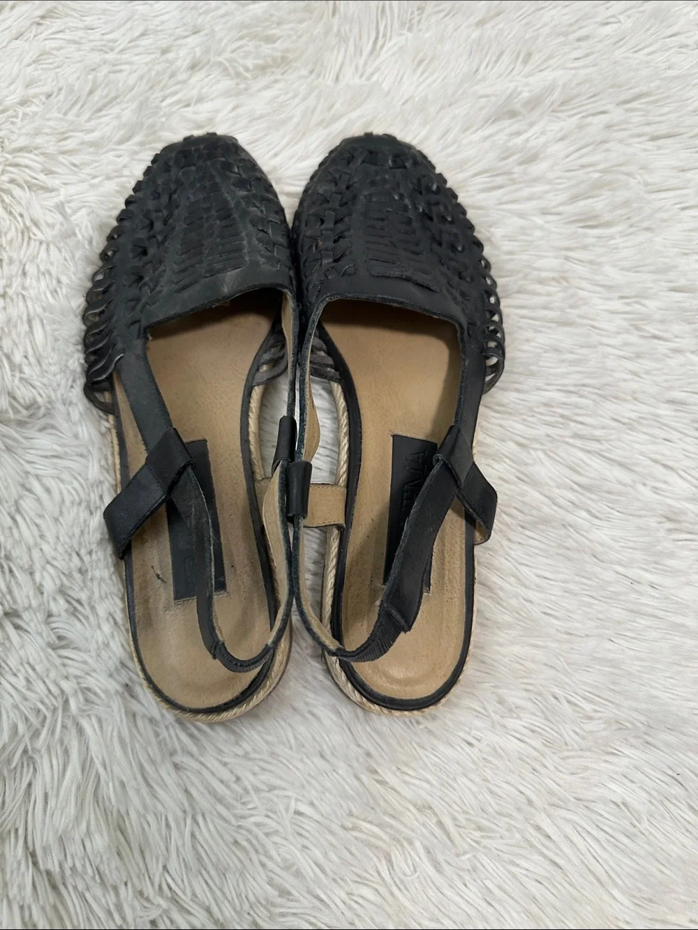 🥕 Vintage Ipanema Leather Sling Back Sandals